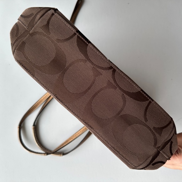Coach Signature Brown Tote Bag - Picture 8 of 16
